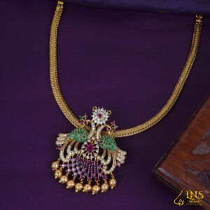 Peacock pendent nanupatti