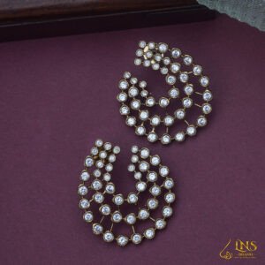 Stunning studs