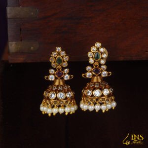 Stunning Jumka