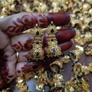 Cute jumka