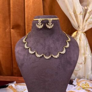 Chandhravanka Neckset