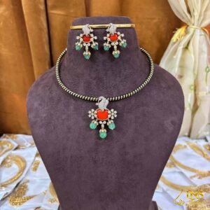 Beautiful pendent chain
