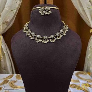 Cute Lotus Neckset