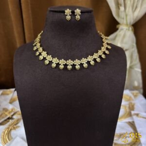 Flower Neckset