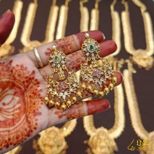 Chandhbali earrings
