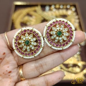 Kempu Studs