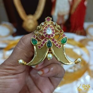 Puligore Pendent