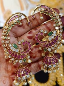 Earcuff