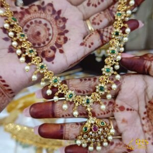 Flower Neckset