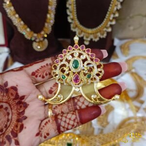 Puligore Pendent