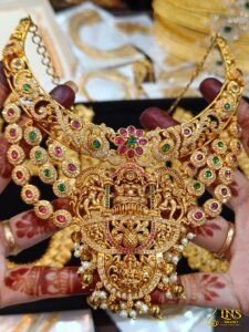 3 layer Kempu Neckset