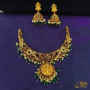 Kempu Neckset
