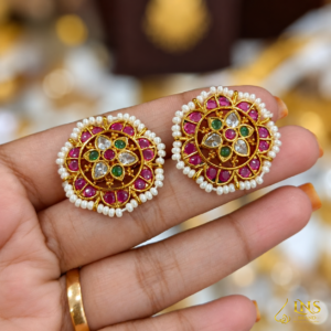 Offer Kempu Studs